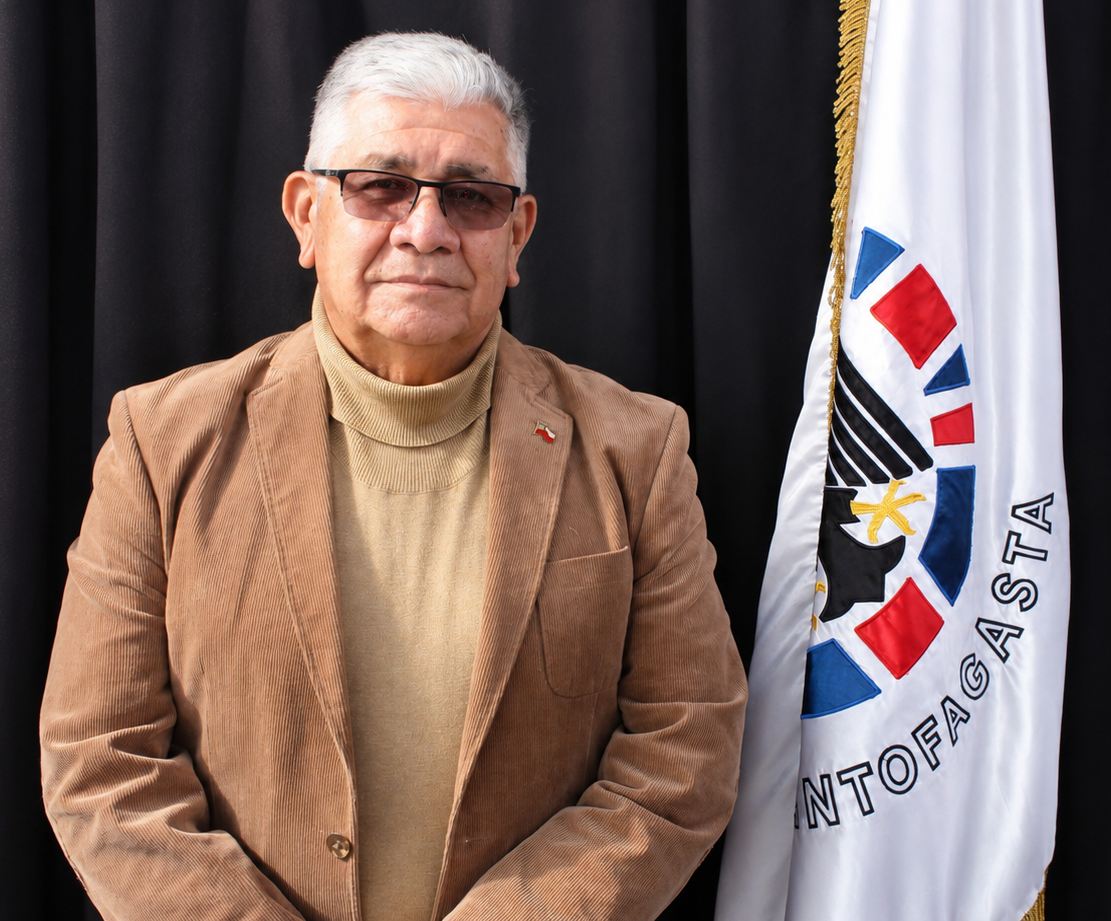 Julio Salinas Alfaro, director del Colegio Inglés Alemán